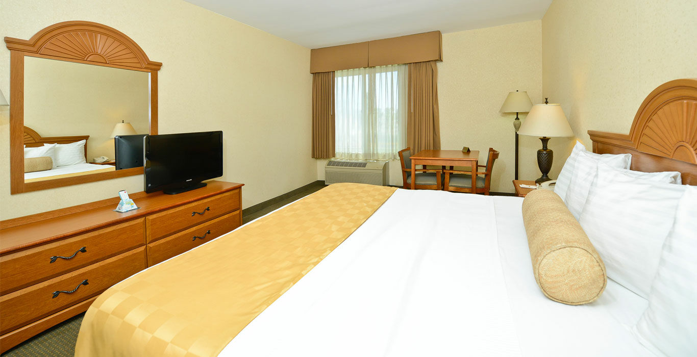 Best Western Of Long Beach Exterior foto